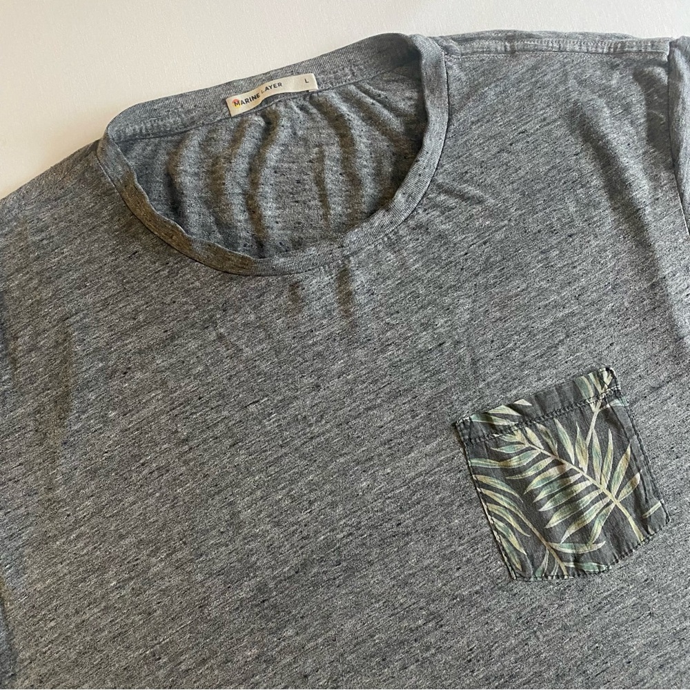 Marine Layer Tee Men L Slim USA MADE Palm Pocket Shirt